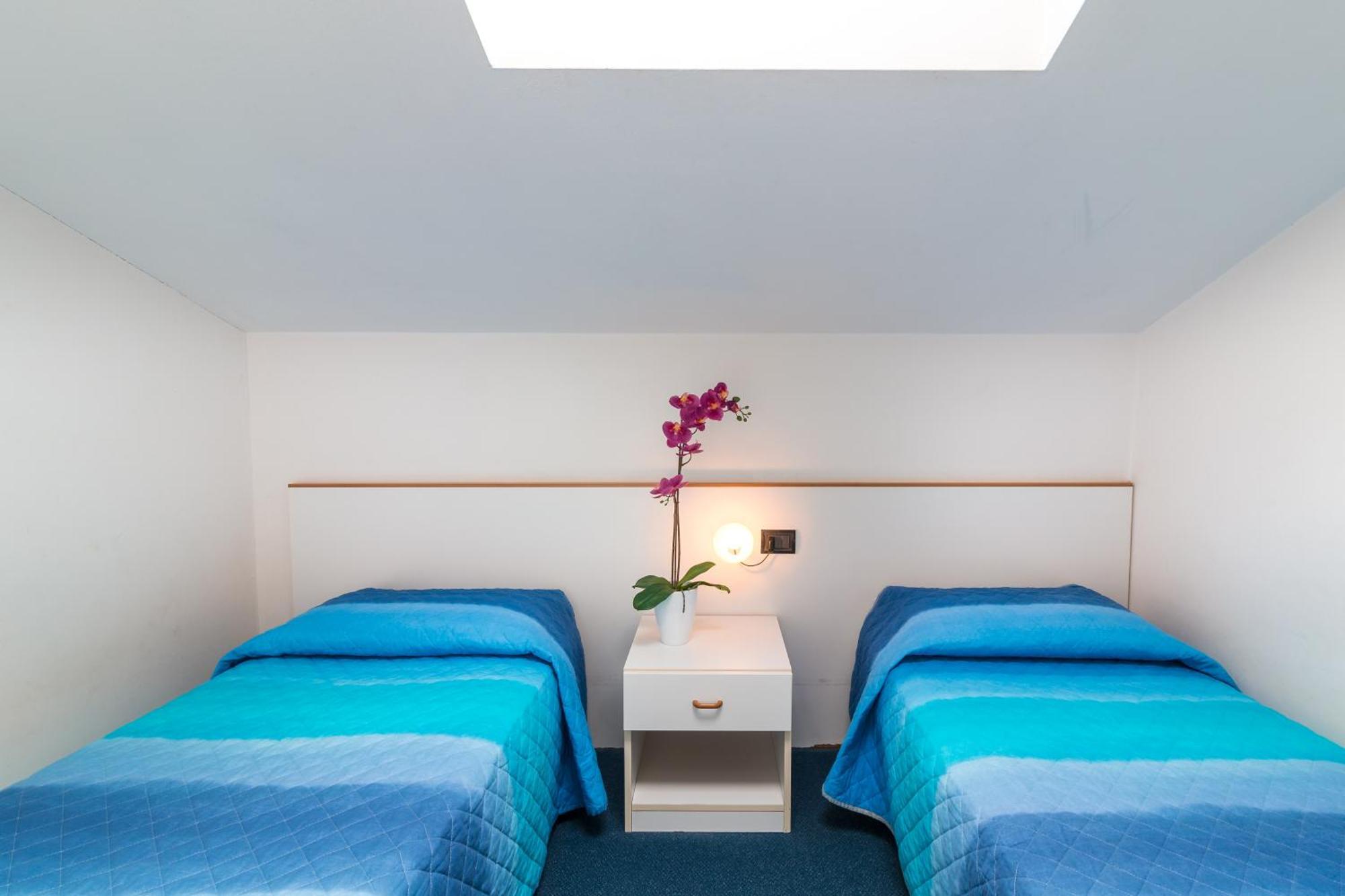 Residence Marina Riva del Garda Chambre photo