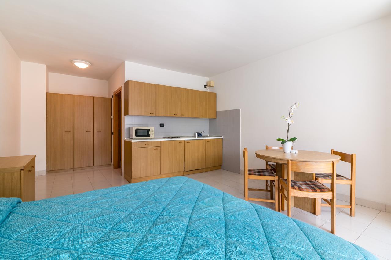 Residence Marina Riva del Garda Extérieur photo