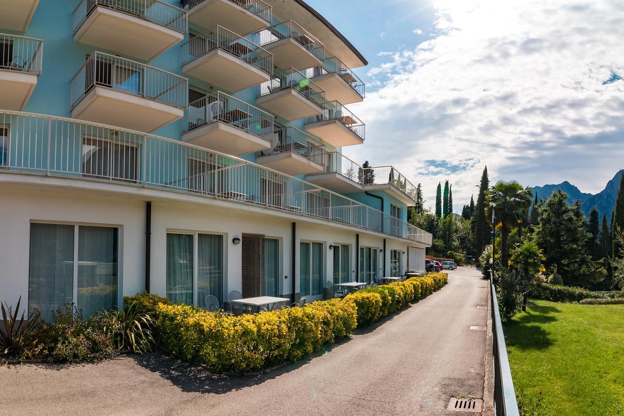 Residence Marina Riva del Garda Extérieur photo