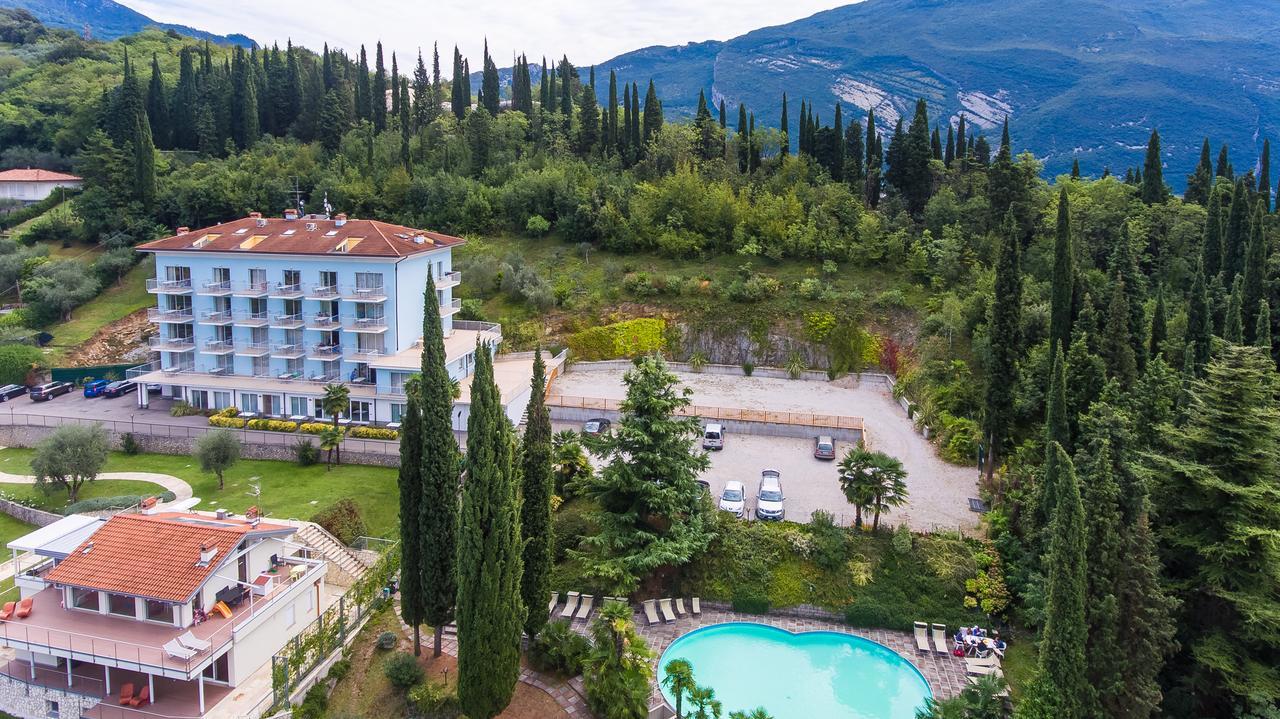Residence Marina Riva del Garda Extérieur photo