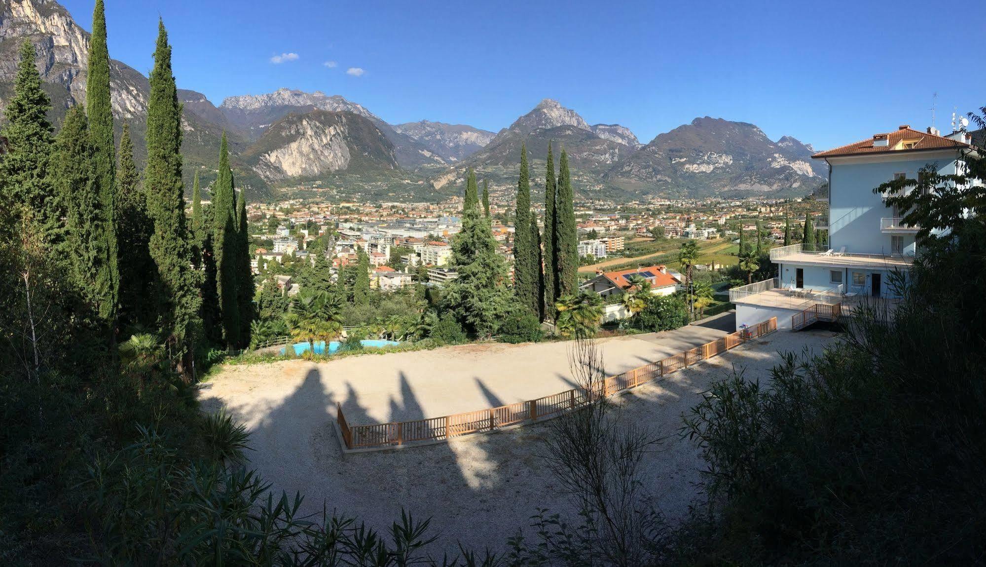 Residence Marina Riva del Garda Extérieur photo