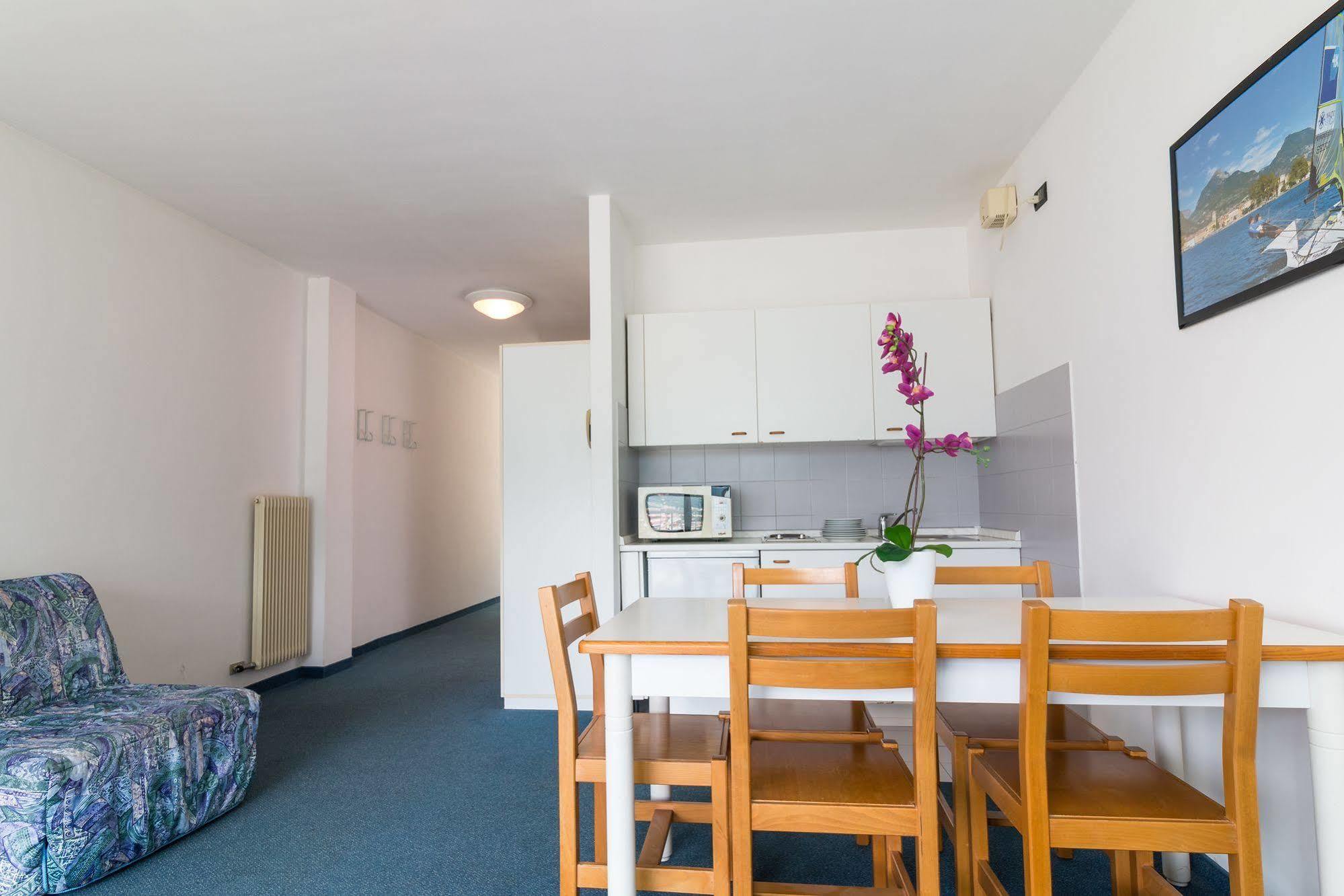 Residence Marina Riva del Garda Extérieur photo