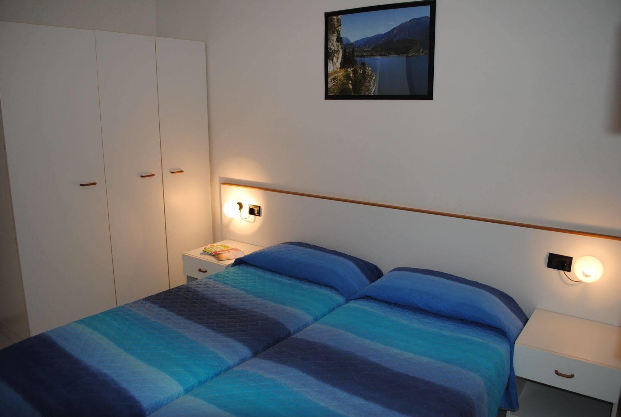 Residence Marina Riva del Garda Extérieur photo