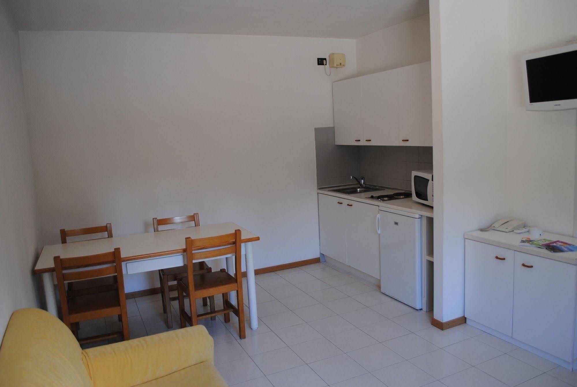 Residence Marina Riva del Garda Extérieur photo